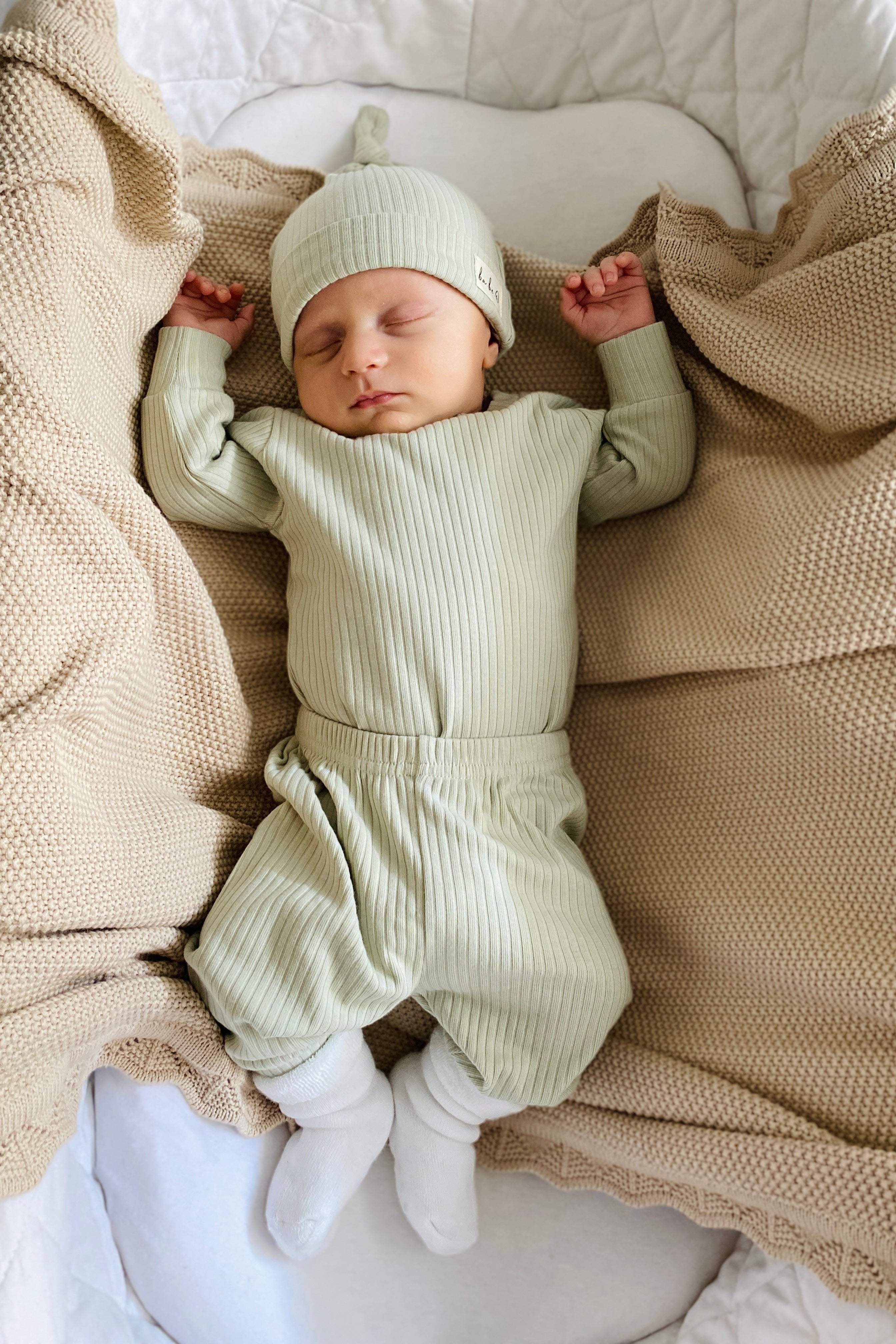 Knit Heirloom Blanket – Honey Oat | ba.be.O Canada