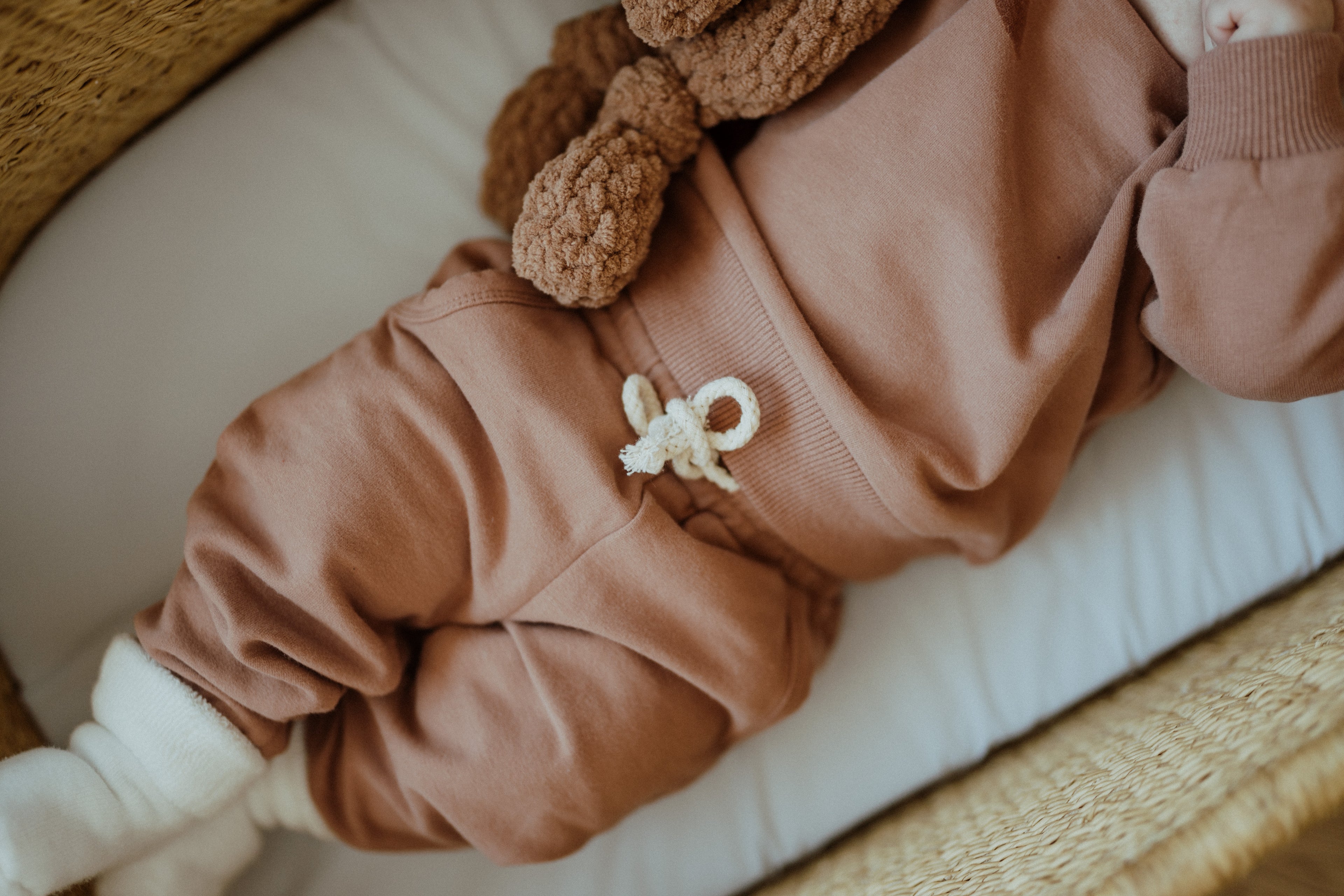 Organic Cotton Baby & Toddler Sweatsuit, Desert Pink | ba.be.O Canada