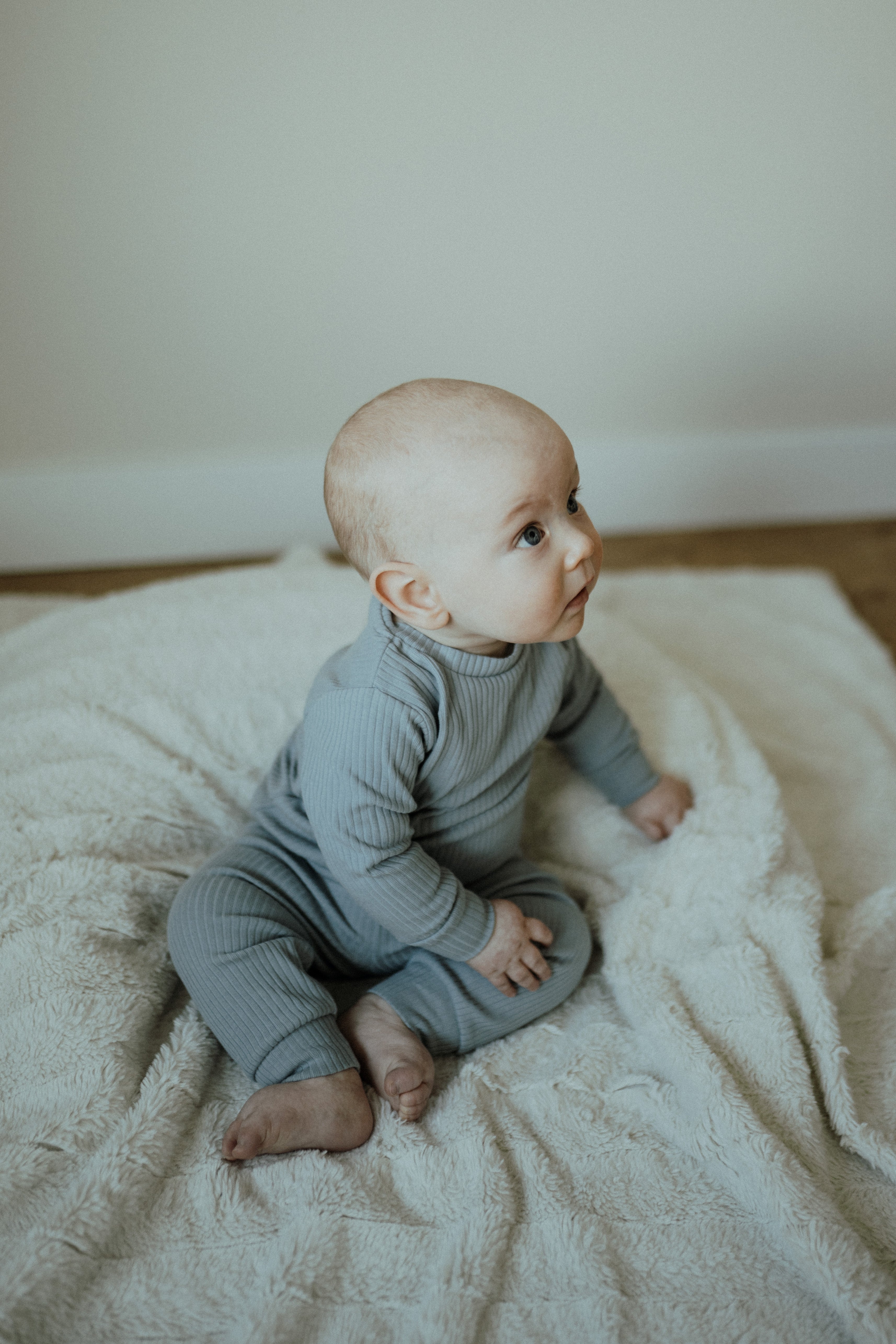 Harbour Blue organic cotton baby two-piece outfit Canada; Baby matching set Harbour Blue organic cotton ba.be.O;  Harbour Blue infant two-piece clothing set organic cotton Canada