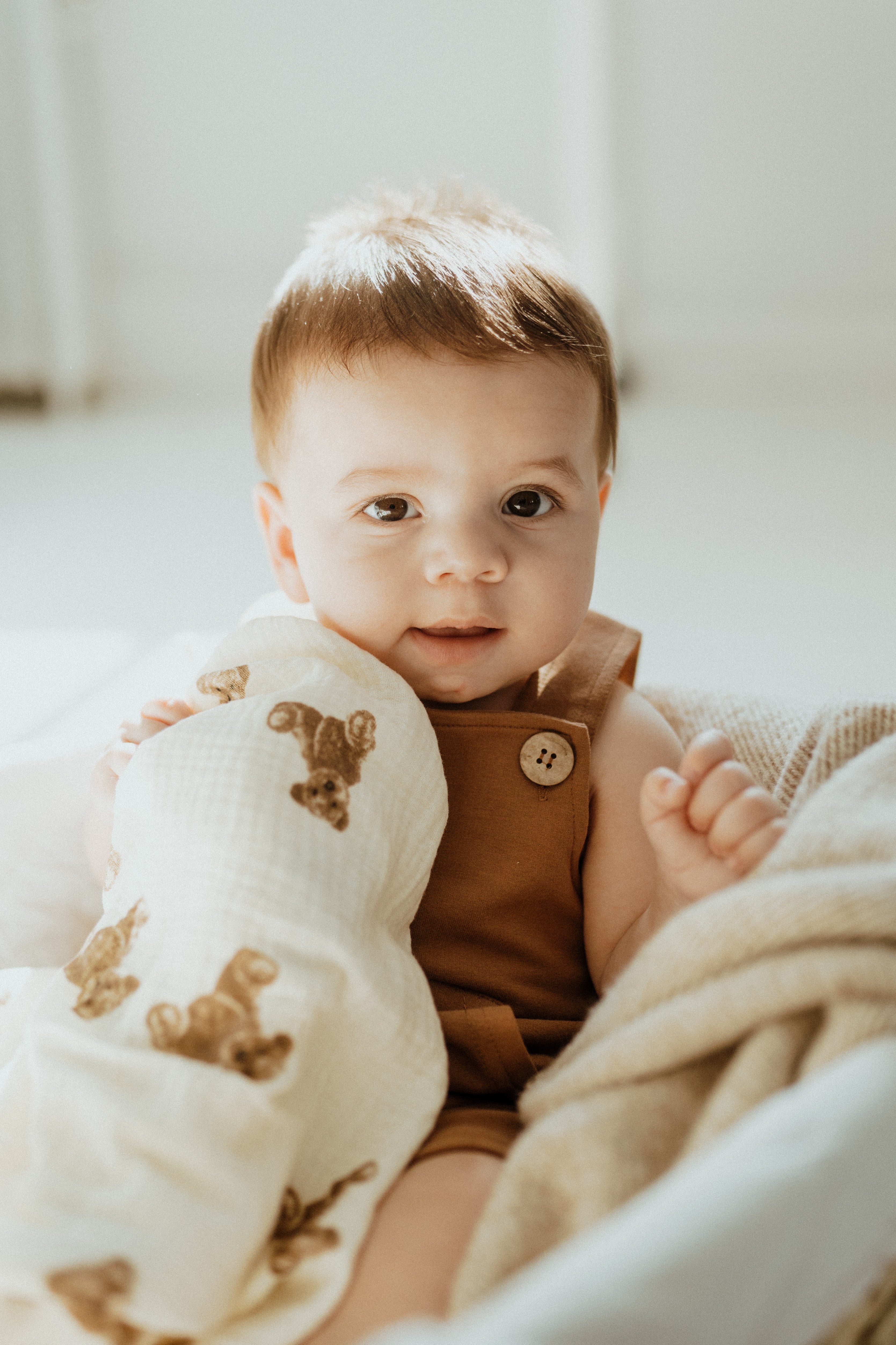 Teddy Bear print organic cotton muslin swaddle; newborn swaddle Teddy Bear ba.be.O; baby wrap lace muslin