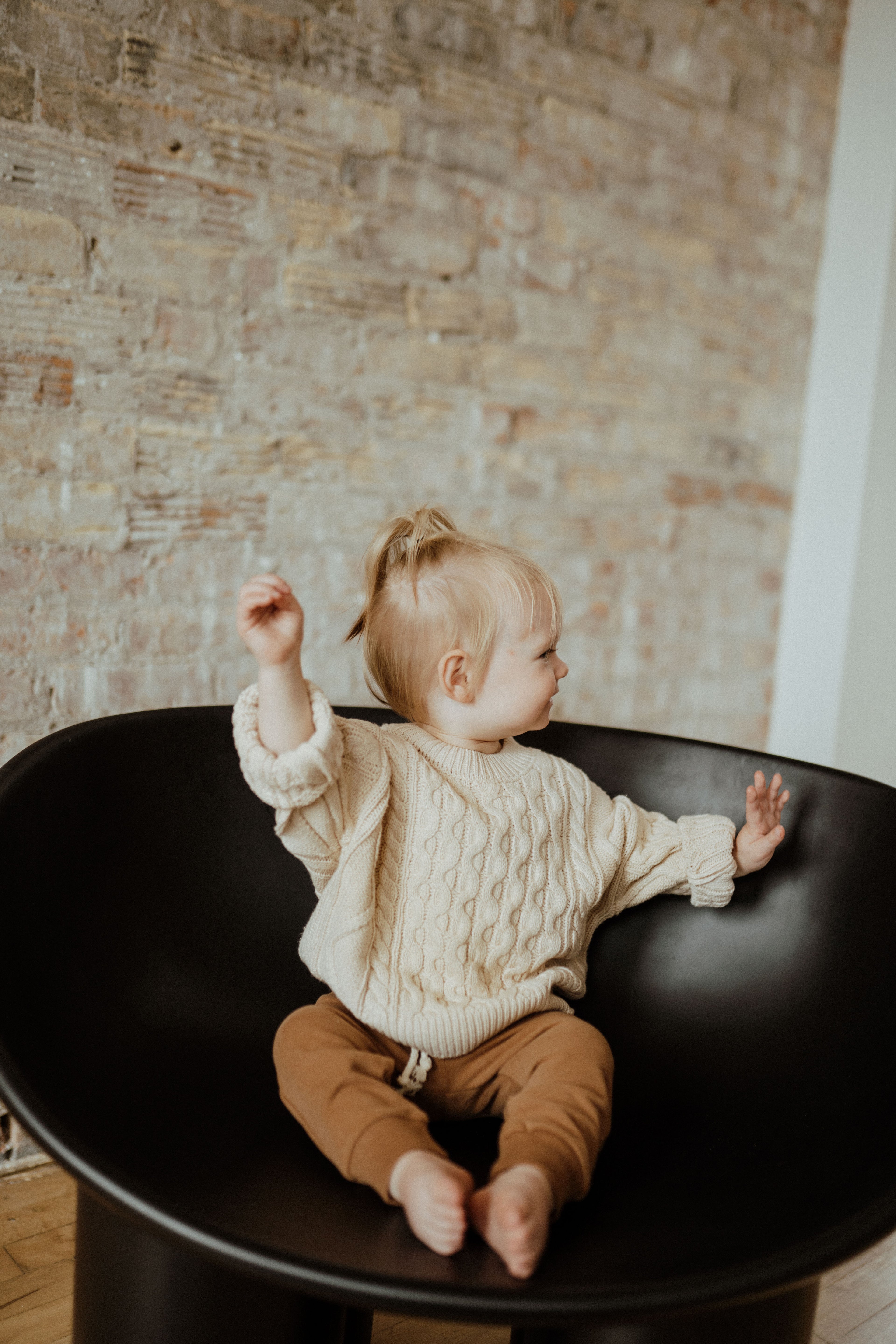 Cable Knit Sweater – Almond