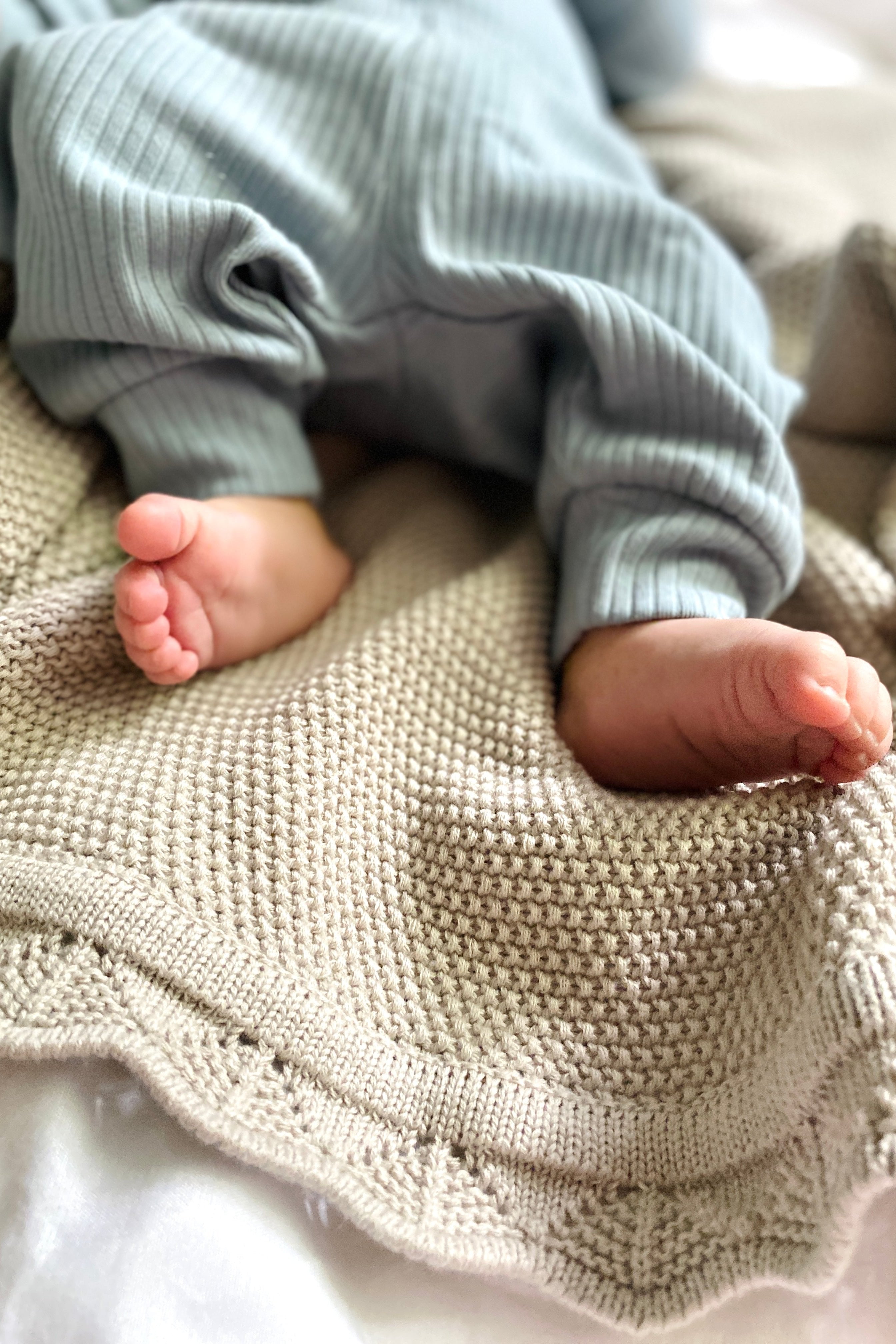 Knit Heirloom Blanket – Sandstone | ba.be.O Canada