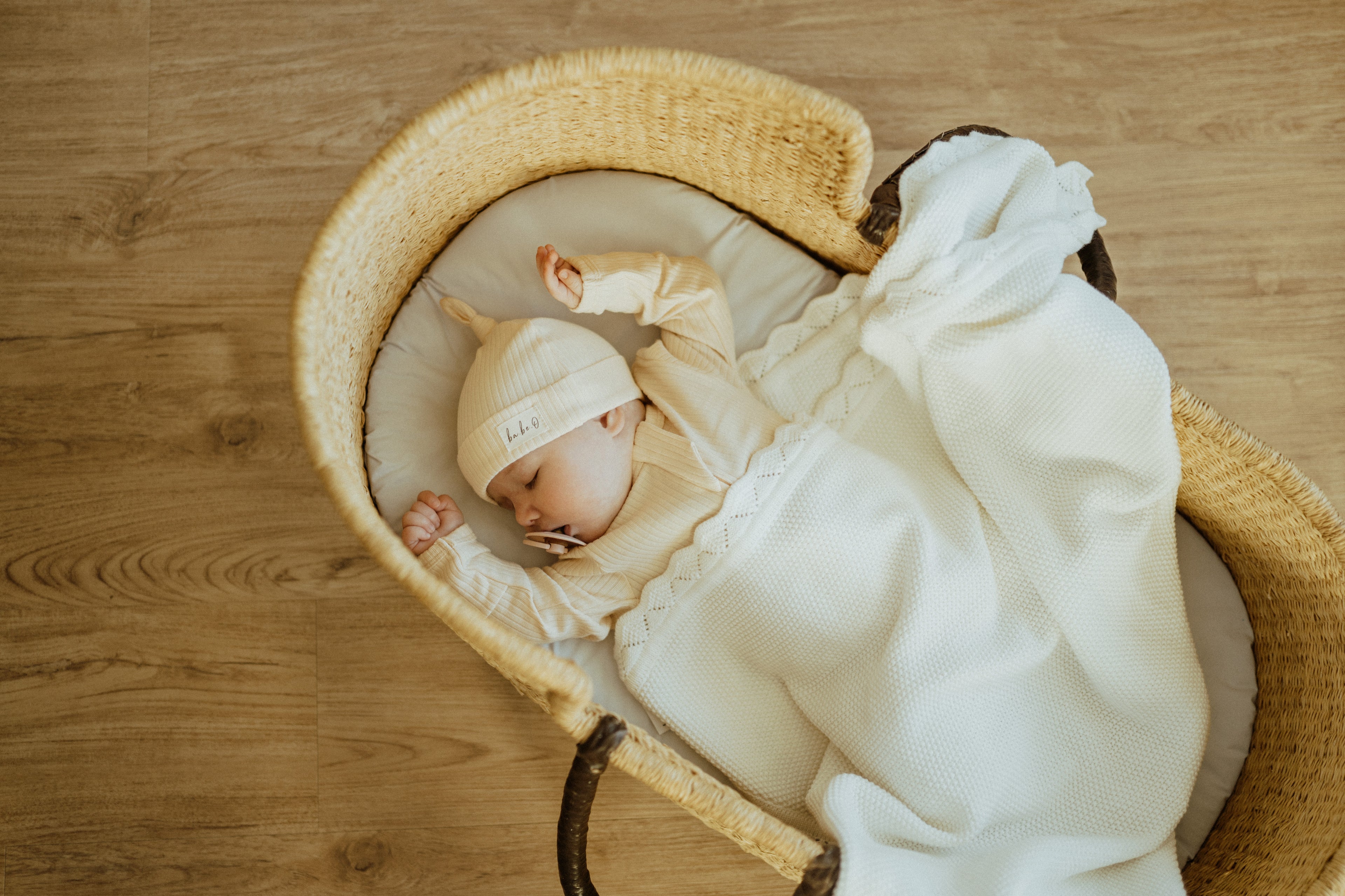Knit Heirloom Blanket – Milk | ba.be.O Canada