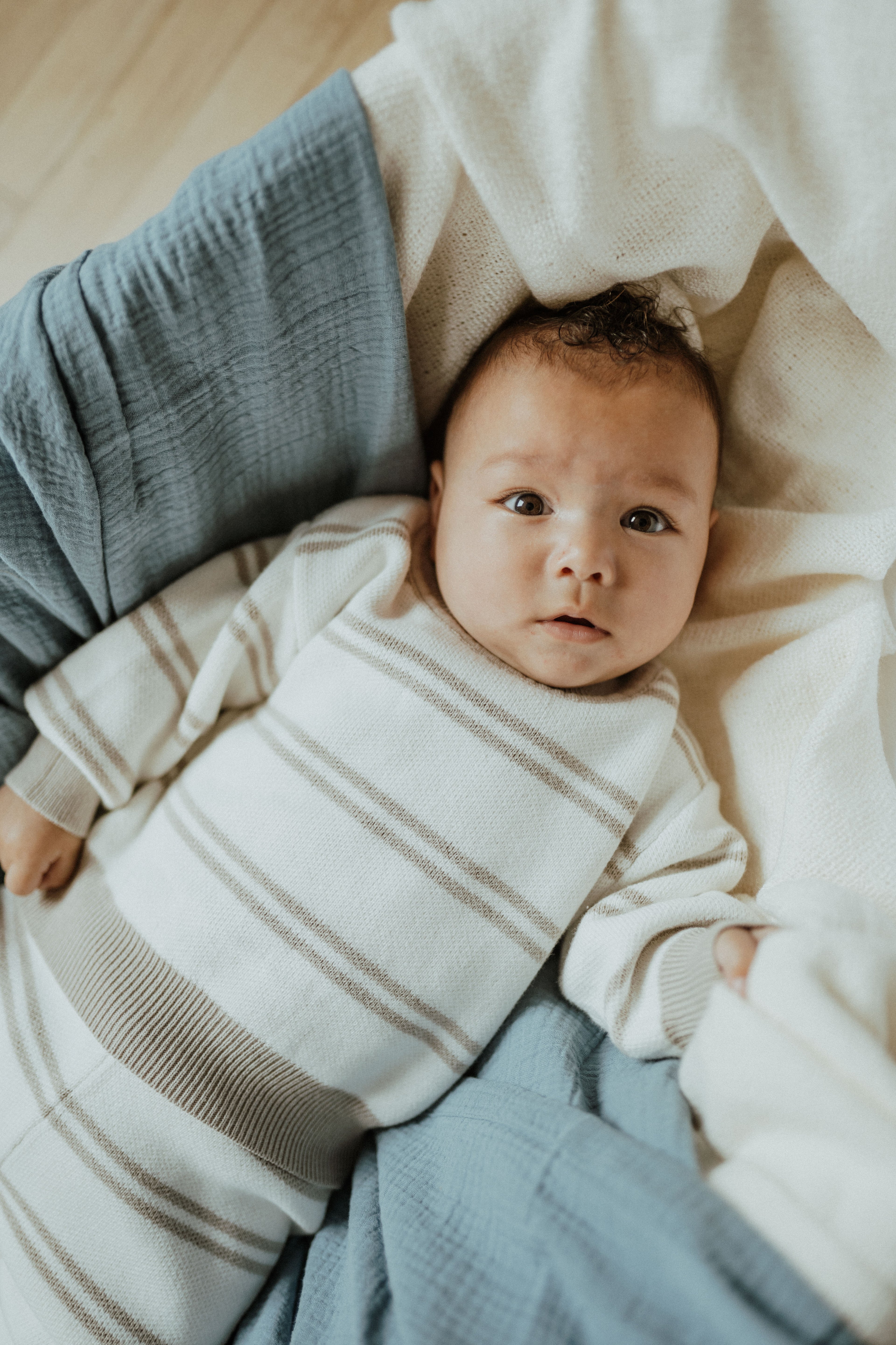 Blue Sky organic cotton muslin swaddle; newborn swaddle Blue Sky ba.be.O; baby wrap Blue Sky muslin