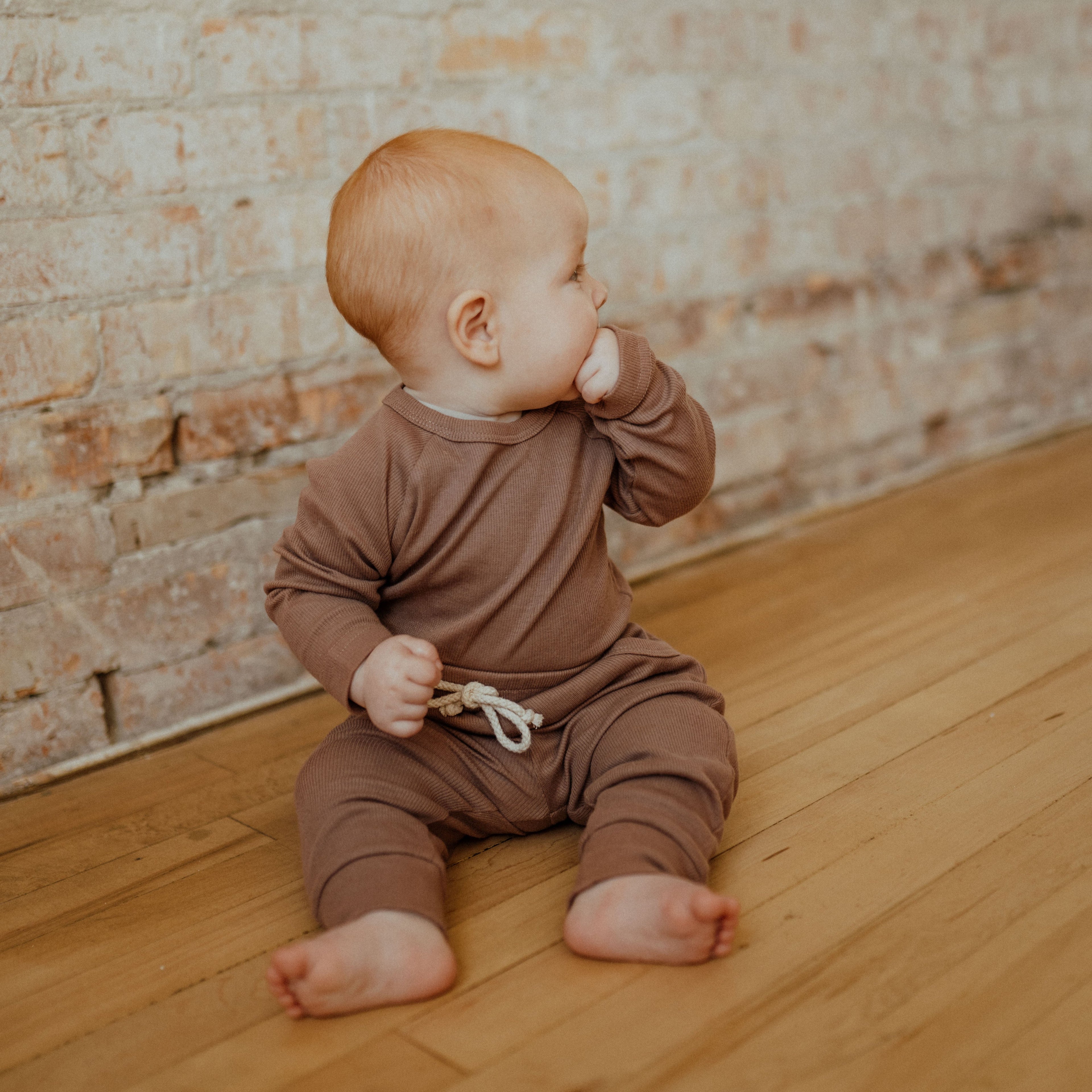 Mauve ribbed jogger baby set organic cotton; Mauve toddler jogger outfit ba.be.O; Mauve ribbed jogger clothing set Canada