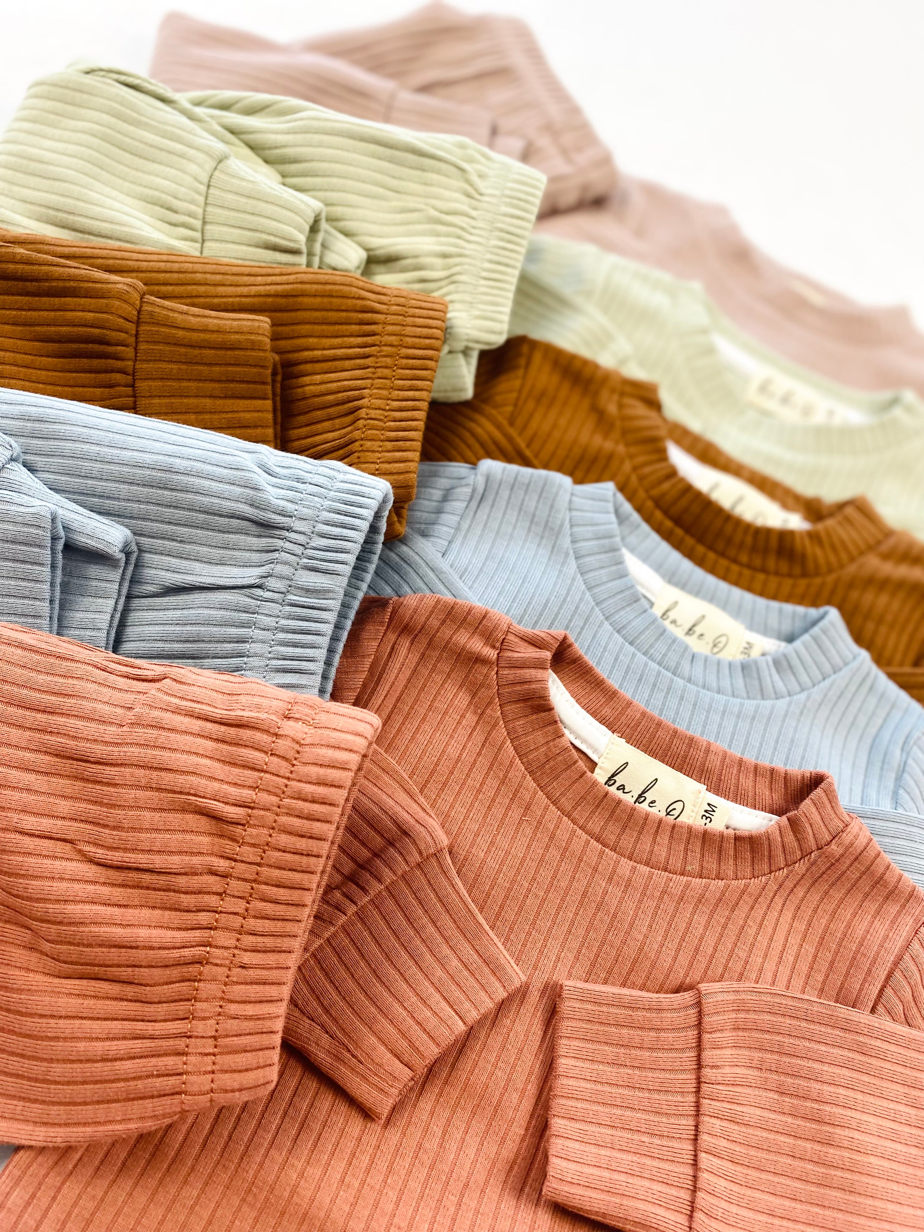 Organic Cotton Two-Piece Baby Outfit, Pink Terracotta | ba.be.O Canada