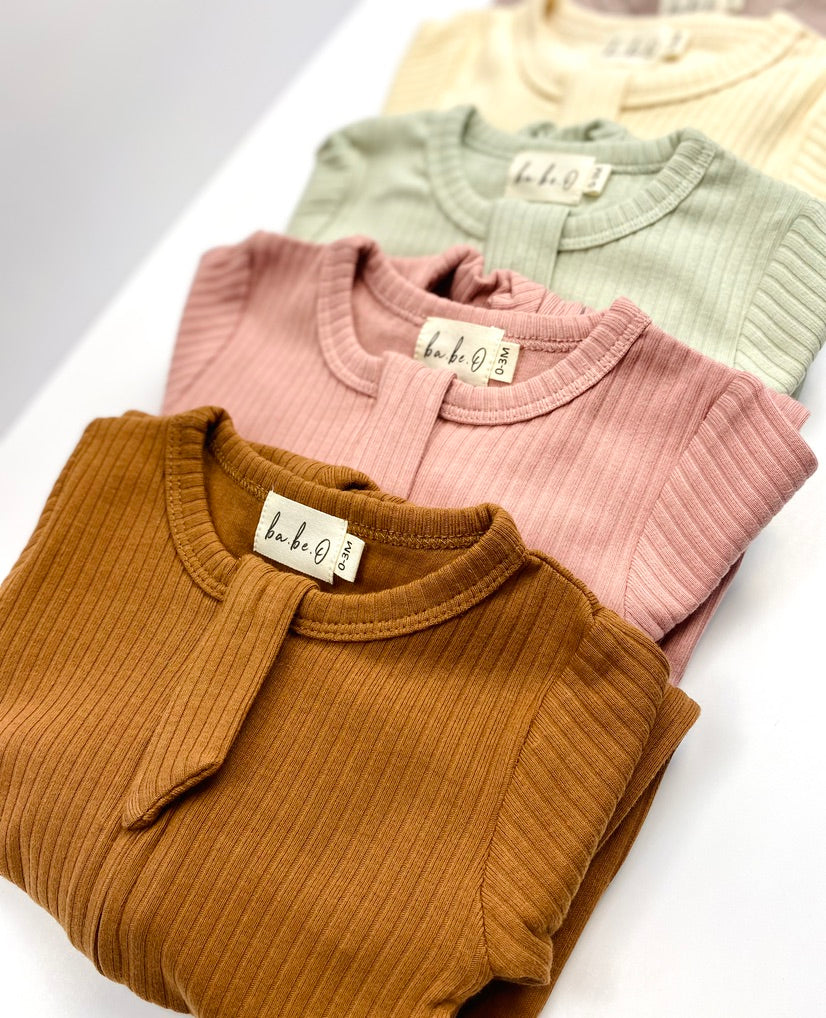Organic Cotton Baby Sleeper‚ Rust | ba.be.O