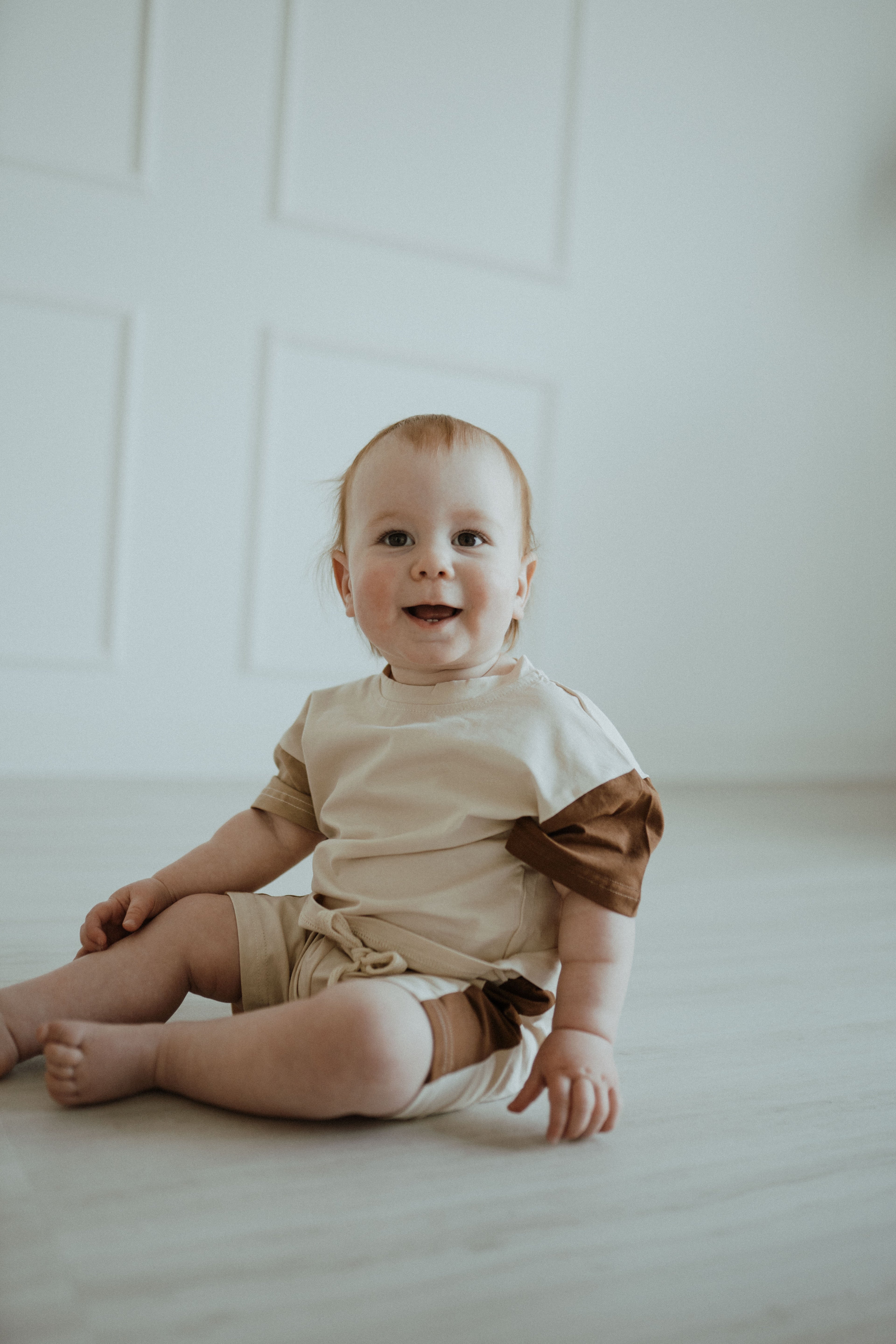 Tri-Colored Short Set - Brown